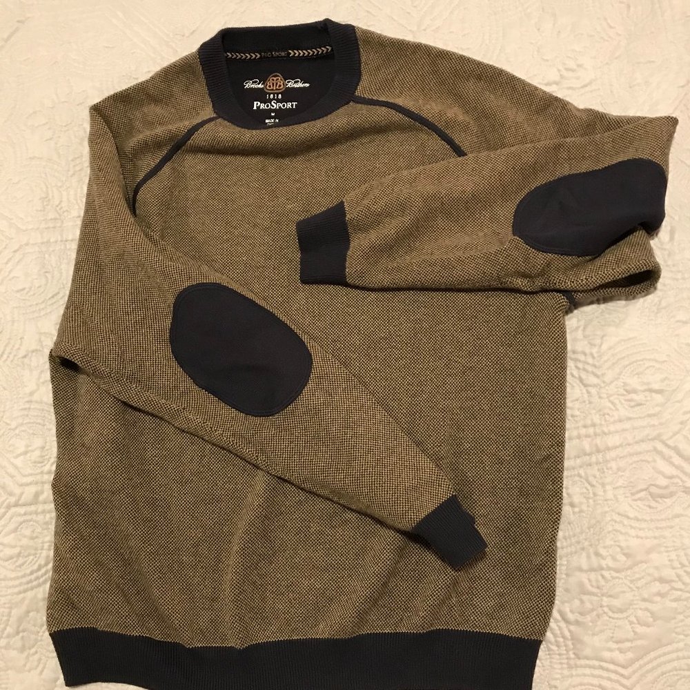 Brooks Brothers S/M ProSport Sweatshirt